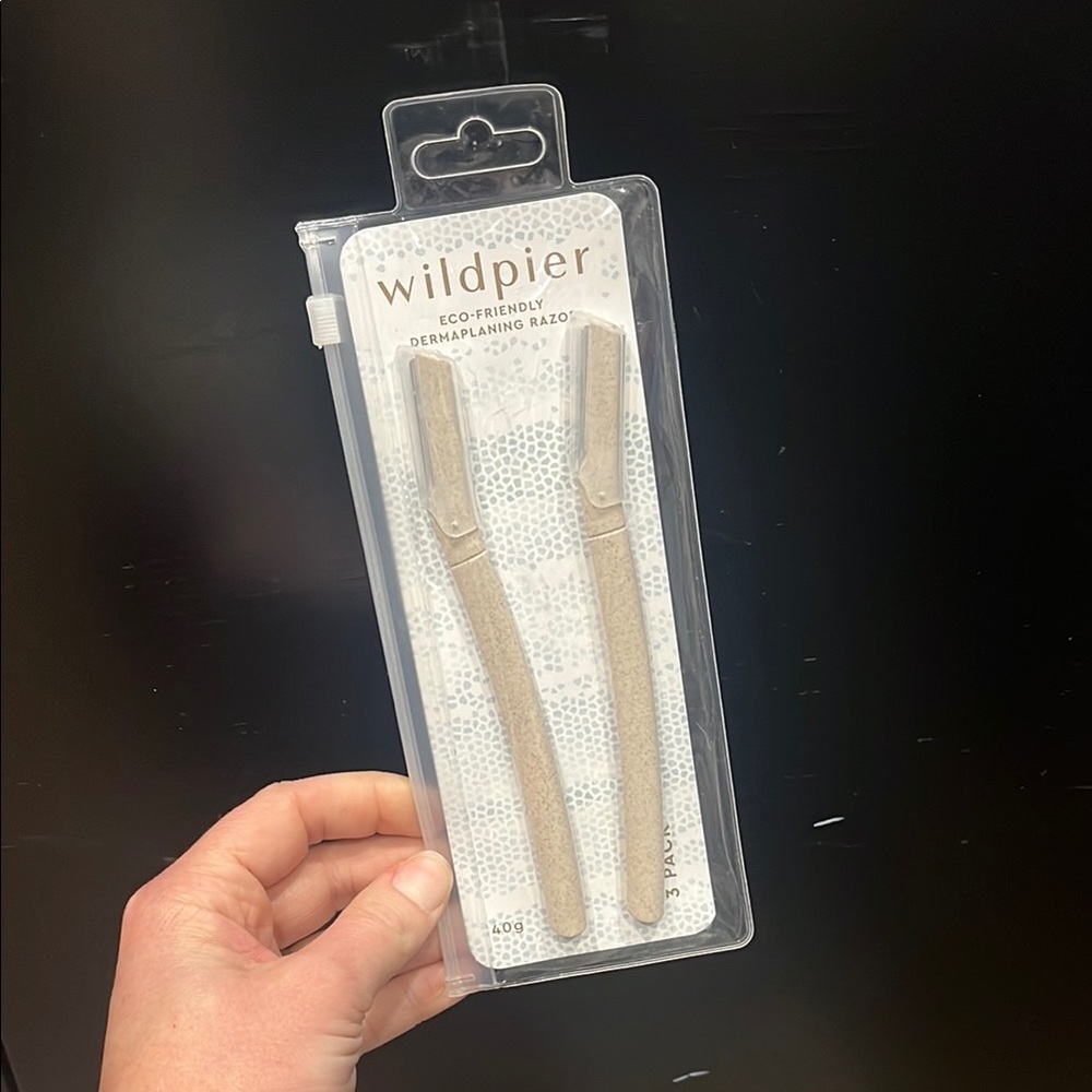 Wildpier Eco-Friendly Dermaplaning Razor